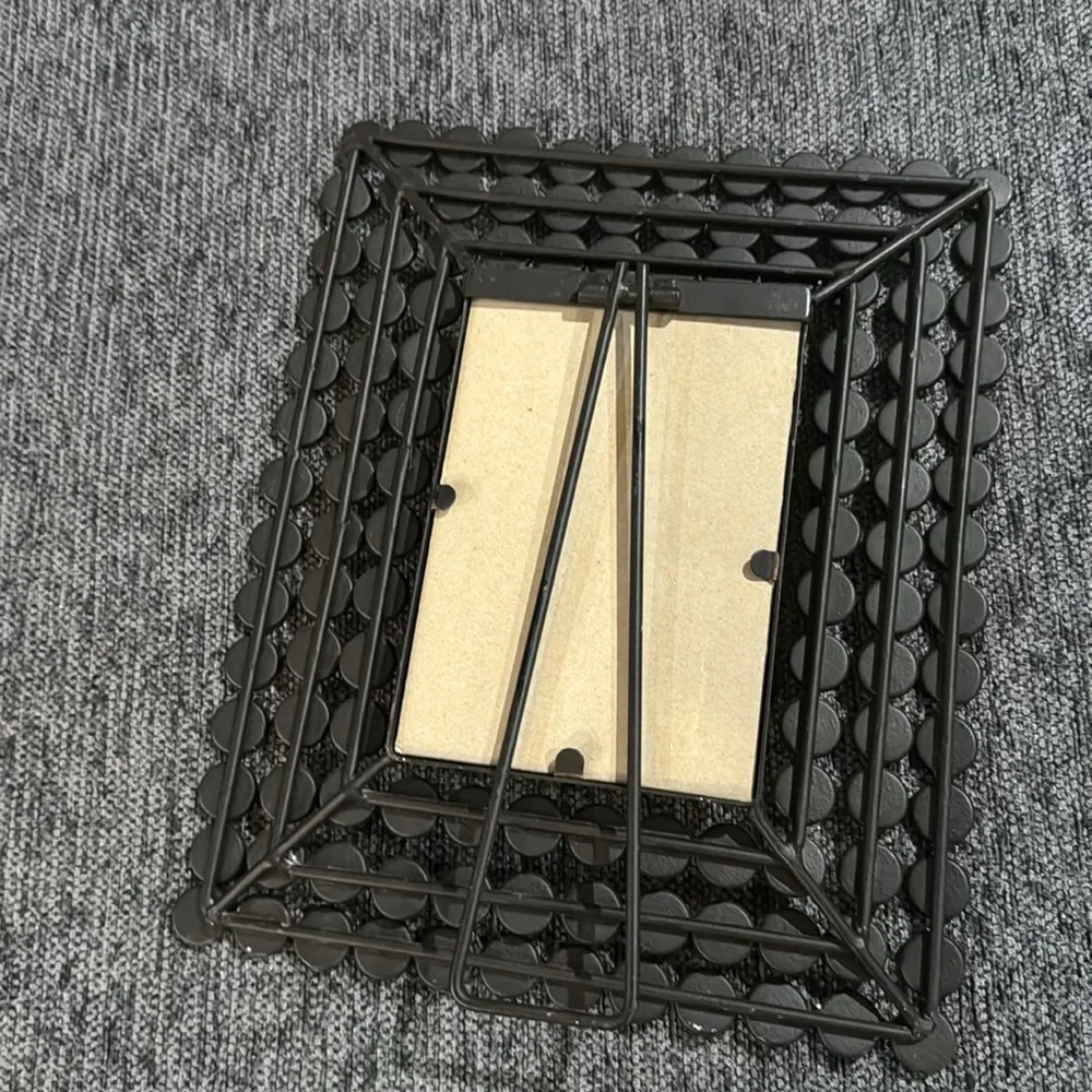 Rhinestone frame - Picture 5 of 9
